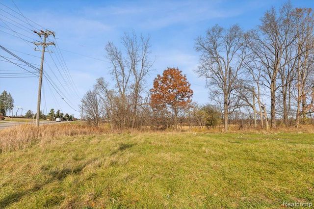 3777 S Lapeer Road, Metamora, MI 48455