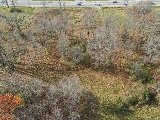 3777 S Lapeer Road, Metamora, MI 48455