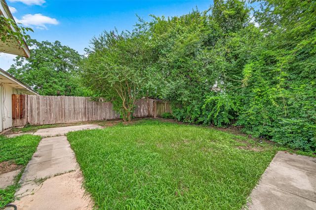 2334 Autumn Springs Lane, Spring, TX 77373