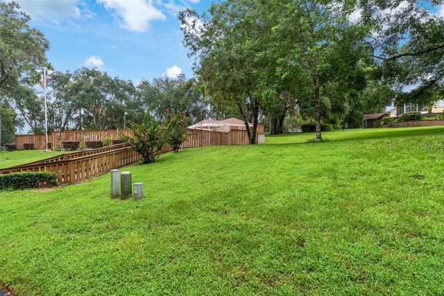 3644 N LAURELWOOD LOOP, Beverly Hills, FL 34465