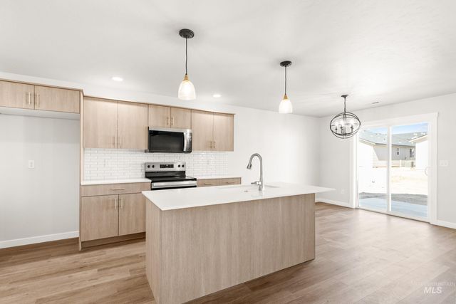 7434 W Trumbull Ct, Eagle, ID 83616