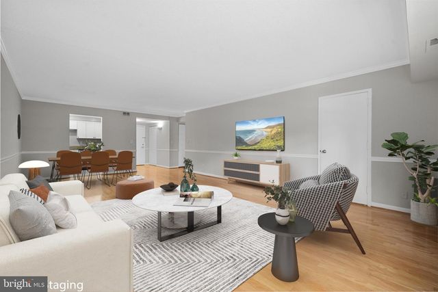 7621 TREMAYNE PL #113, Mclean, VA 22102
