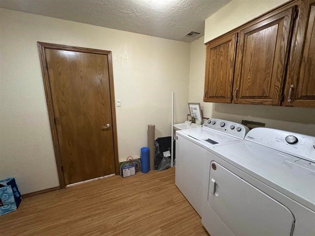 2804 NE Heritage Lane, Lawton, OK 73507