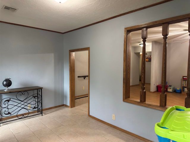 2804 NE Heritage Lane, Lawton, OK 73507