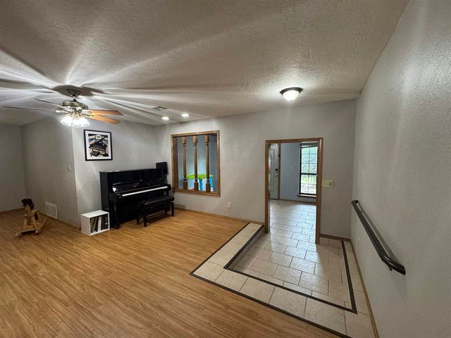 2804 NE Heritage Lane, Lawton, OK 73507