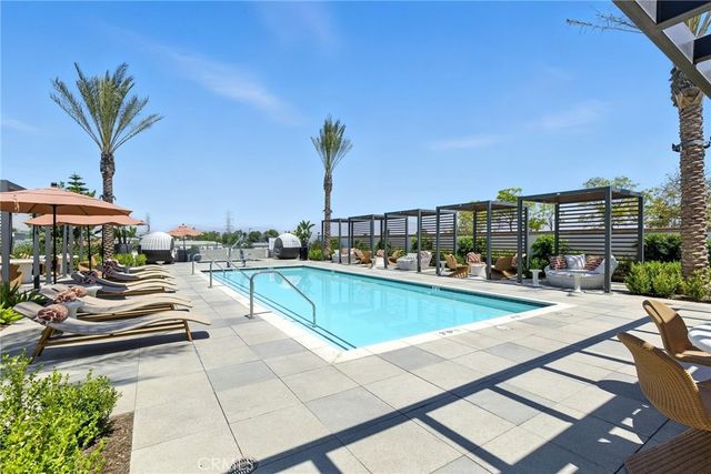 858 Snowberry Place 512, Montebello, CA 90640