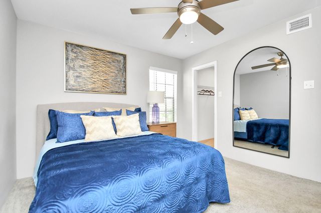 2701 W Bellfort Avenue 1210, Houston, TX 77054