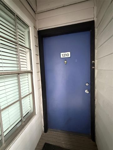 2701 W Bellfort Avenue 1210, Houston, TX 77054