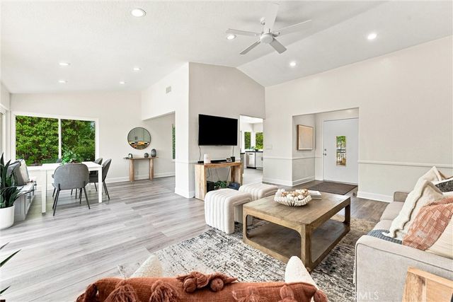 22651 La Vina, Mission Viejo, CA 92691
