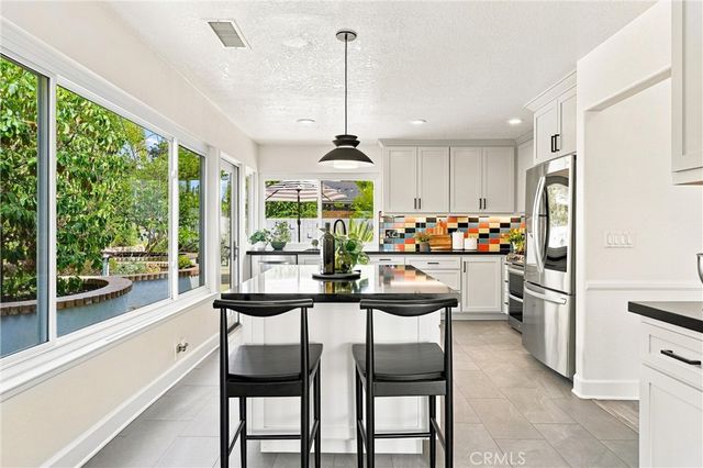 22651 La Vina, Mission Viejo, CA 92691