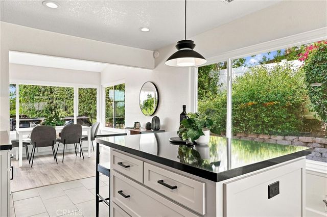 22651 La Vina, Mission Viejo, CA 92691