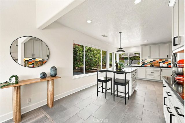 22651 La Vina, Mission Viejo, CA 92691