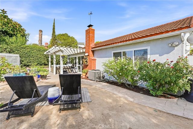 22651 La Vina, Mission Viejo, CA 92691