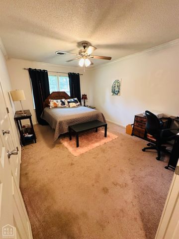 1910 Sherwood Drive, Jonesboro, AR 72401