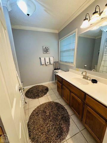 1910 Sherwood Drive, Jonesboro, AR 72401