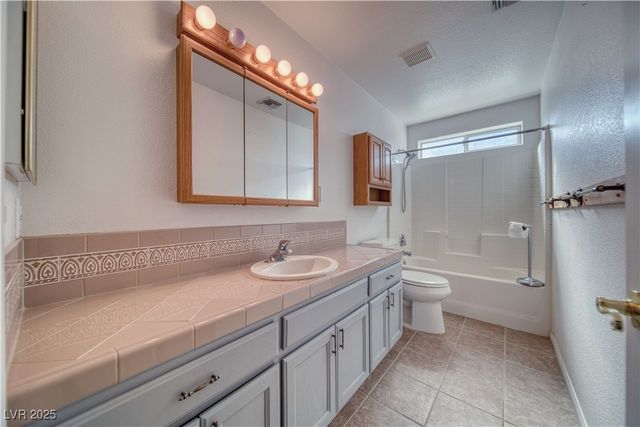 3601 Verde Avenue, Pahrump, NV 89048