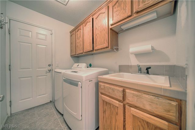 3601 Verde Avenue, Pahrump, NV 89048