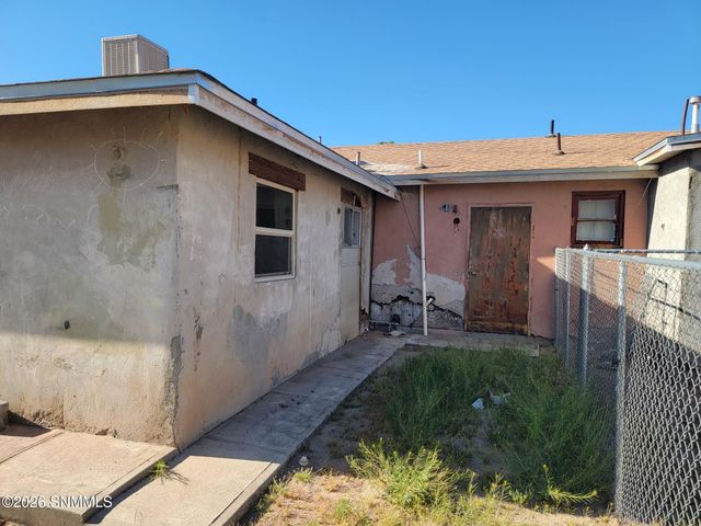 1101 S Espanola Street, Las Cruces, NM 88001