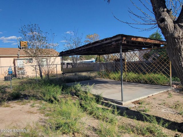 1101 S Espanola Street, Las Cruces, NM 88001