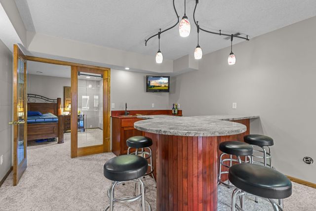 11960 Albavar Path, Inver Grove Heights, MN 55077