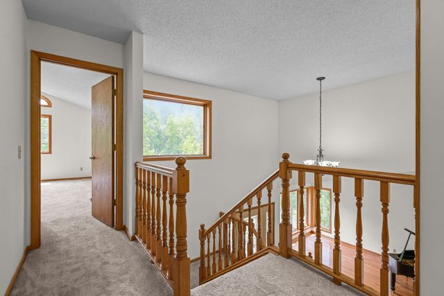 11960 Albavar Path, Inver Grove Heights, MN 55077