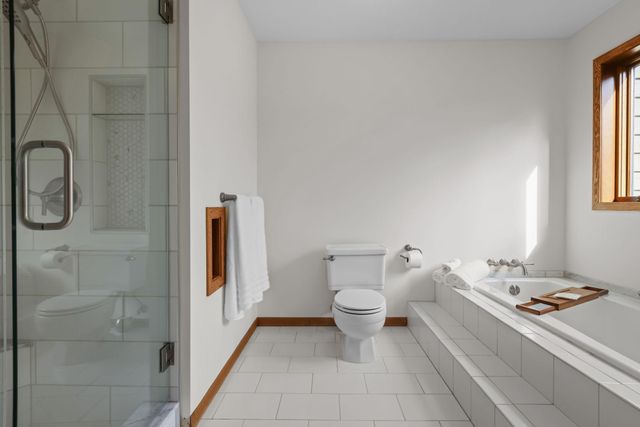 11960 Albavar Path, Inver Grove Heights, MN 55077