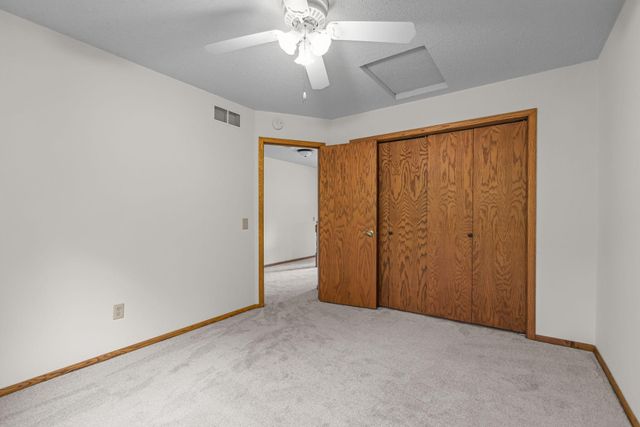 11960 Albavar Path, Inver Grove Heights, MN 55077