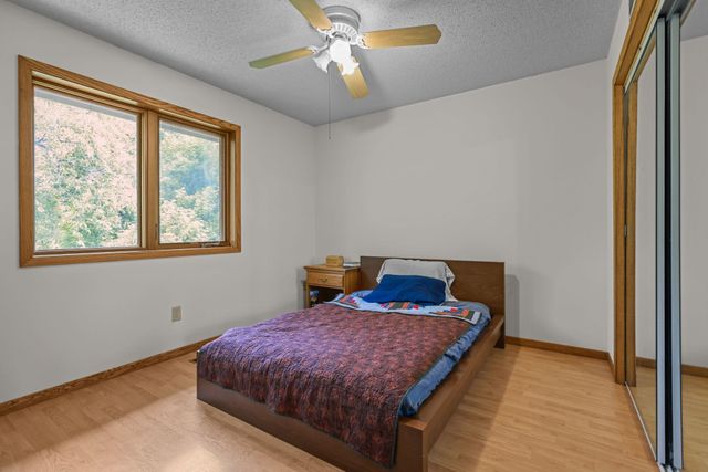 11960 Albavar Path, Inver Grove Heights, MN 55077