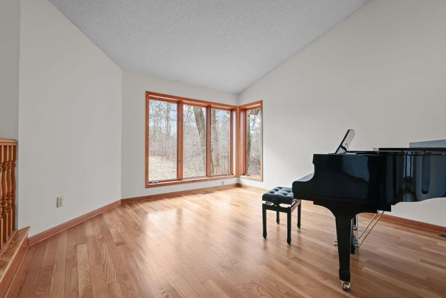 11960 Albavar Path, Inver Grove Heights, MN 55077