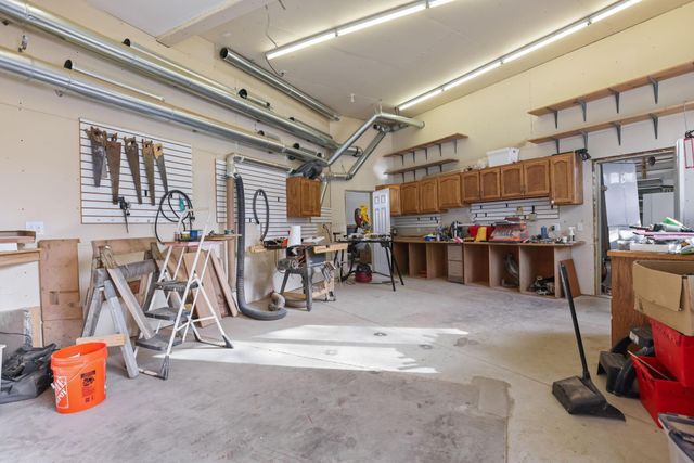 11960 Albavar Path, Inver Grove Heights, MN 55077