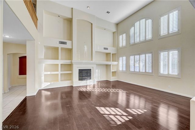 8901 Goldstone Avenue, Las Vegas, NV 89143