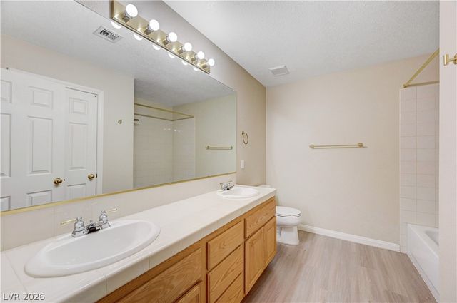 8901 Goldstone Avenue, Las Vegas, NV 89143