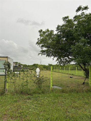 1206 Bahama Lane, Port Bolivar, TX 77650