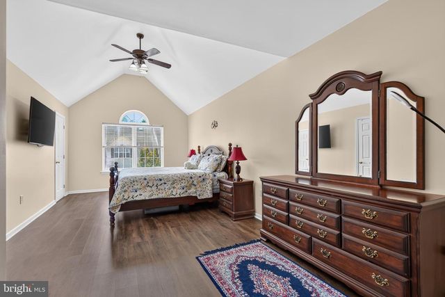 110 MEADOW VIEW LN, Lansdale, PA 19446