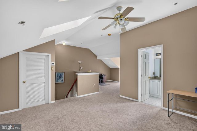 110 MEADOW VIEW LN, Lansdale, PA 19446