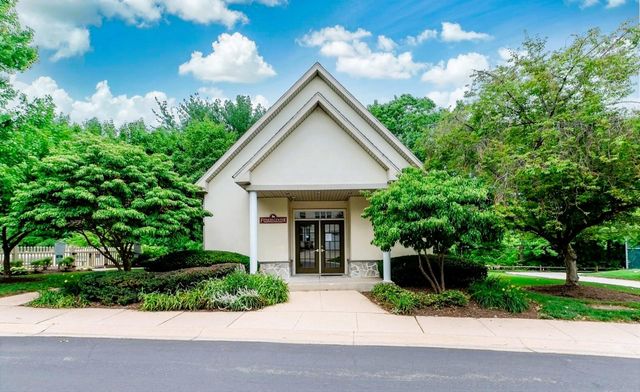 110 MEADOW VIEW LN, Lansdale, PA 19446