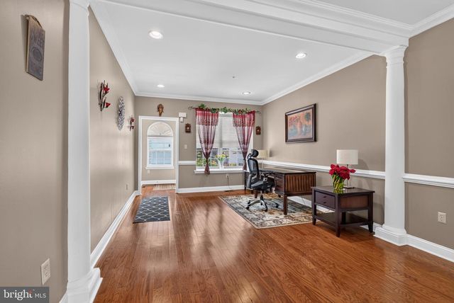 110 MEADOW VIEW LN, Lansdale, PA 19446