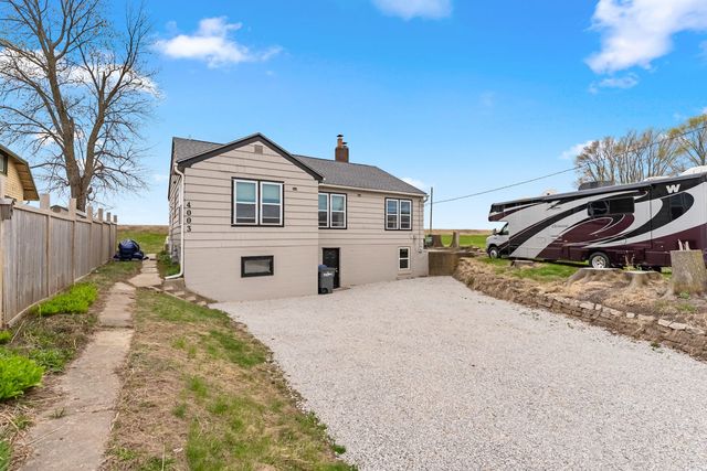 4003 Elm Street, Bettendorf, IA 52722