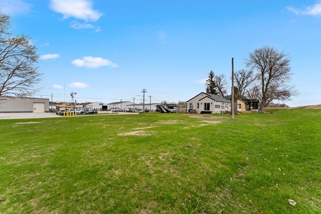 4003 Elm Street, Bettendorf, IA 52722