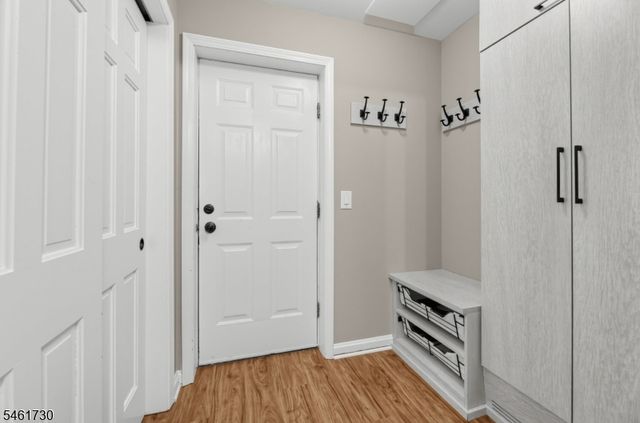 69 Brookside Rd, Randolph Twp., NJ 07869