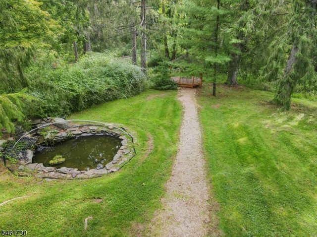 69 Brookside Rd, Randolph Twp., NJ 07869