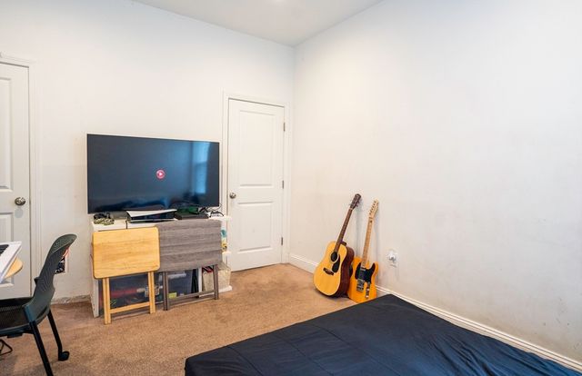 221 Broadway 1, Revere, MA 02151