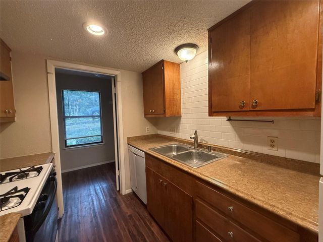 812 Ramble LN A, Austin, TX 78745