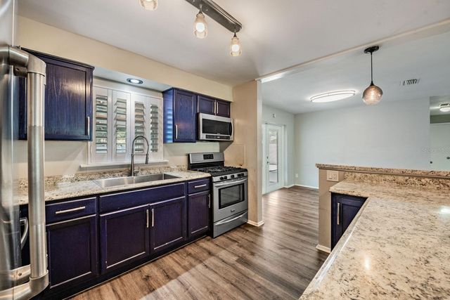 6735 23RD STREET N, St Petersburg, FL 33702
