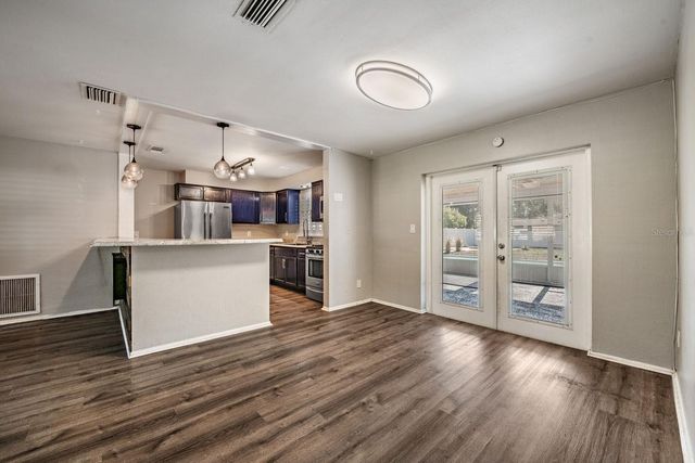 6735 23RD STREET N, St Petersburg, FL 33702