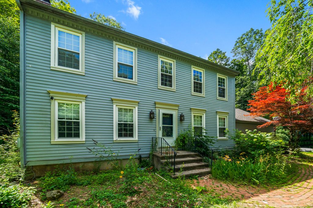 87 Balazs Road, Willington, CT 06279