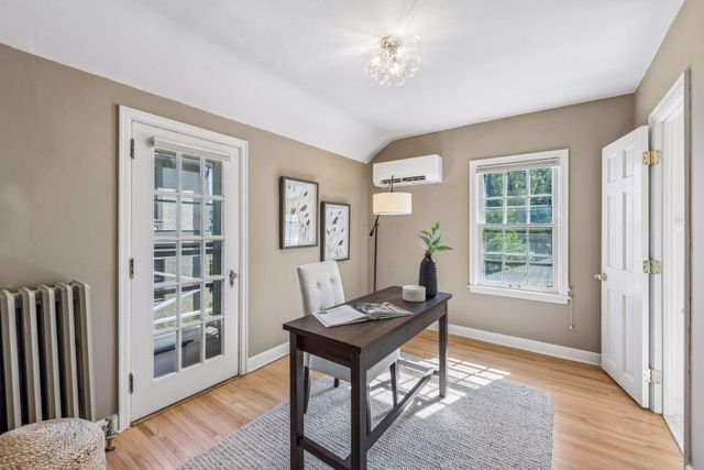 2720 Sunset Boulevard, Minneapolis, MN 55416