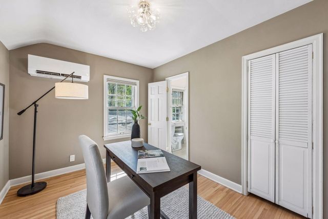 2720 Sunset Boulevard, Minneapolis, MN 55416