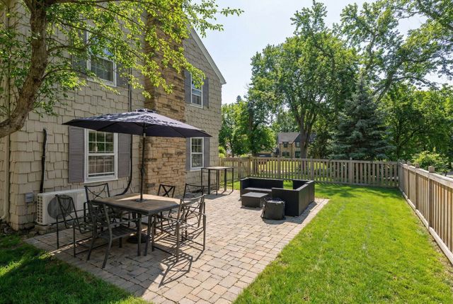 2720 Sunset Boulevard, Minneapolis, MN 55416