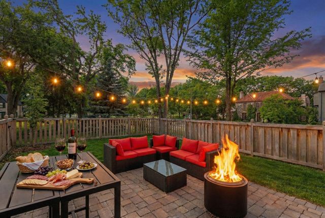 2720 Sunset Boulevard, Minneapolis, MN 55416